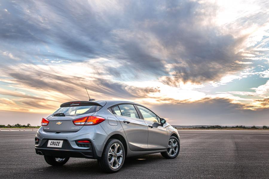  Chevrolet Cruze Sport6 Premier 2019 года  (LA) (фото 4 из 25)
